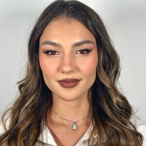 Machiaj de zi natural - Madalina Sora